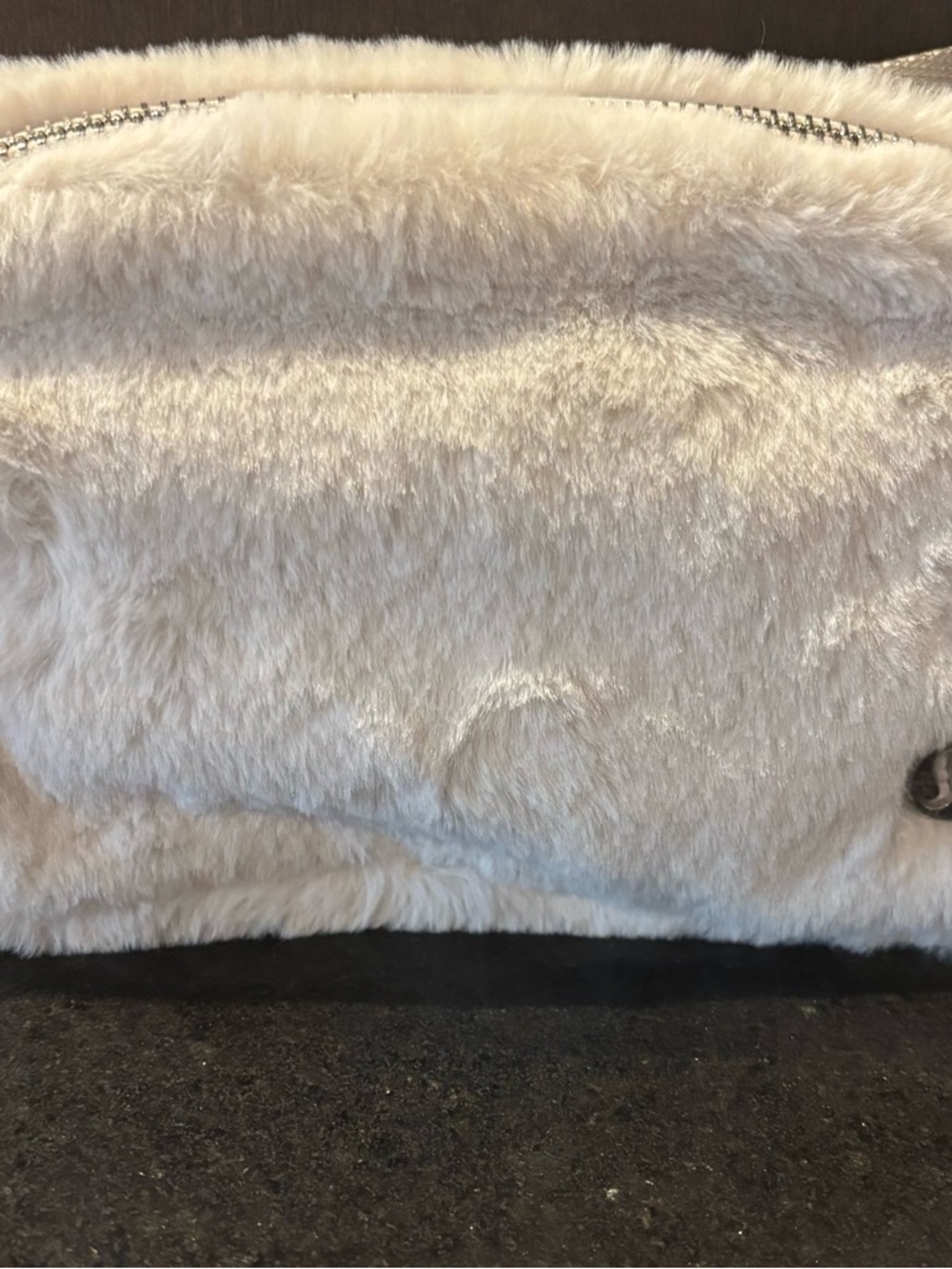 Lululemon Everywhere Belt Bag